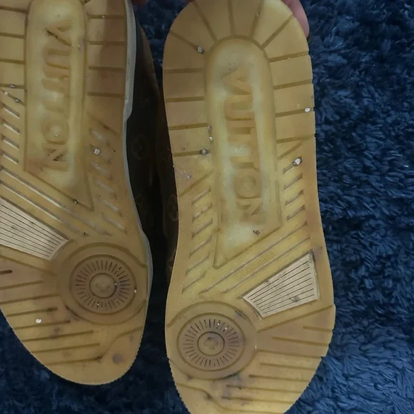 Louis Vuitton Brown Monogram Sneakers - Picture 6 of 9